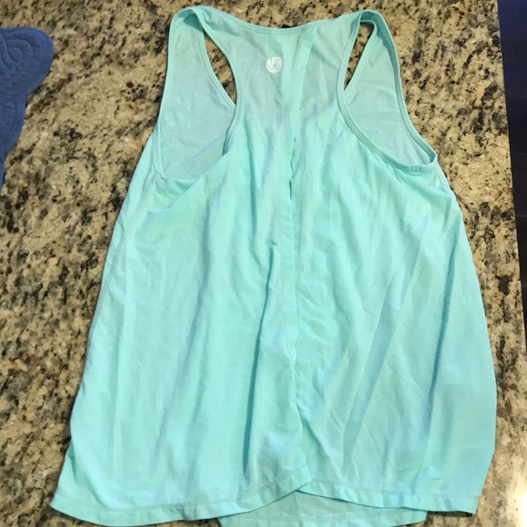 Open back Tank top - Picture 2 of 3